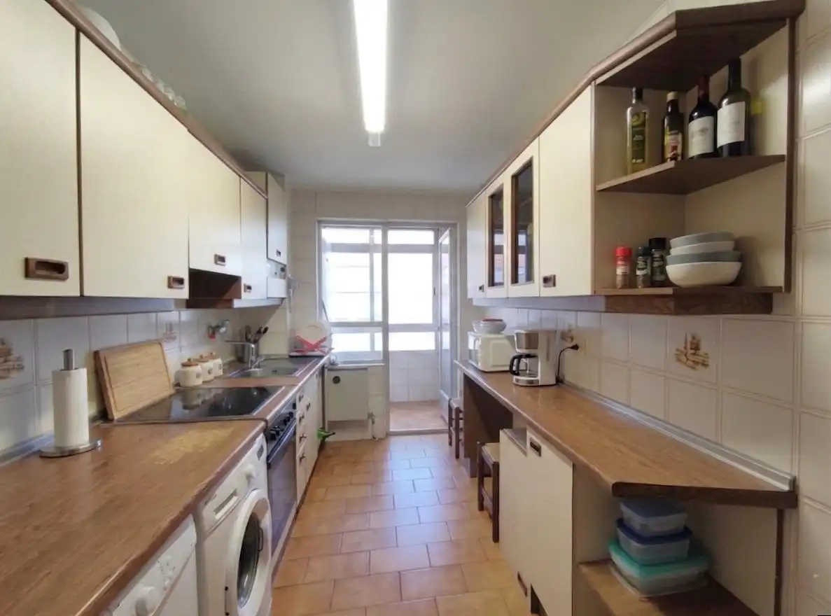 Kitchen of Flat for sale in Burgos  with Heating, Parquet flooring and Storage room