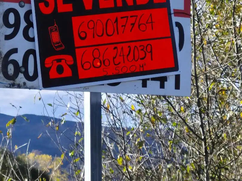 Vista exterior de Terreno en venta en Monterrei