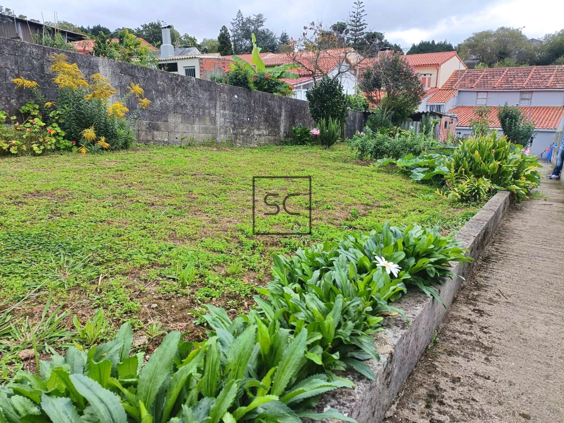 Casa adosada en venda a A Malata - Catabois - Ciudad Jardín