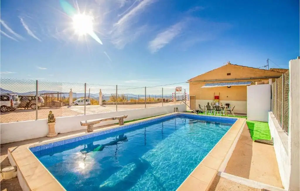 Casa amb piscina en venda a El Pinós / Pinoso, imagen 6