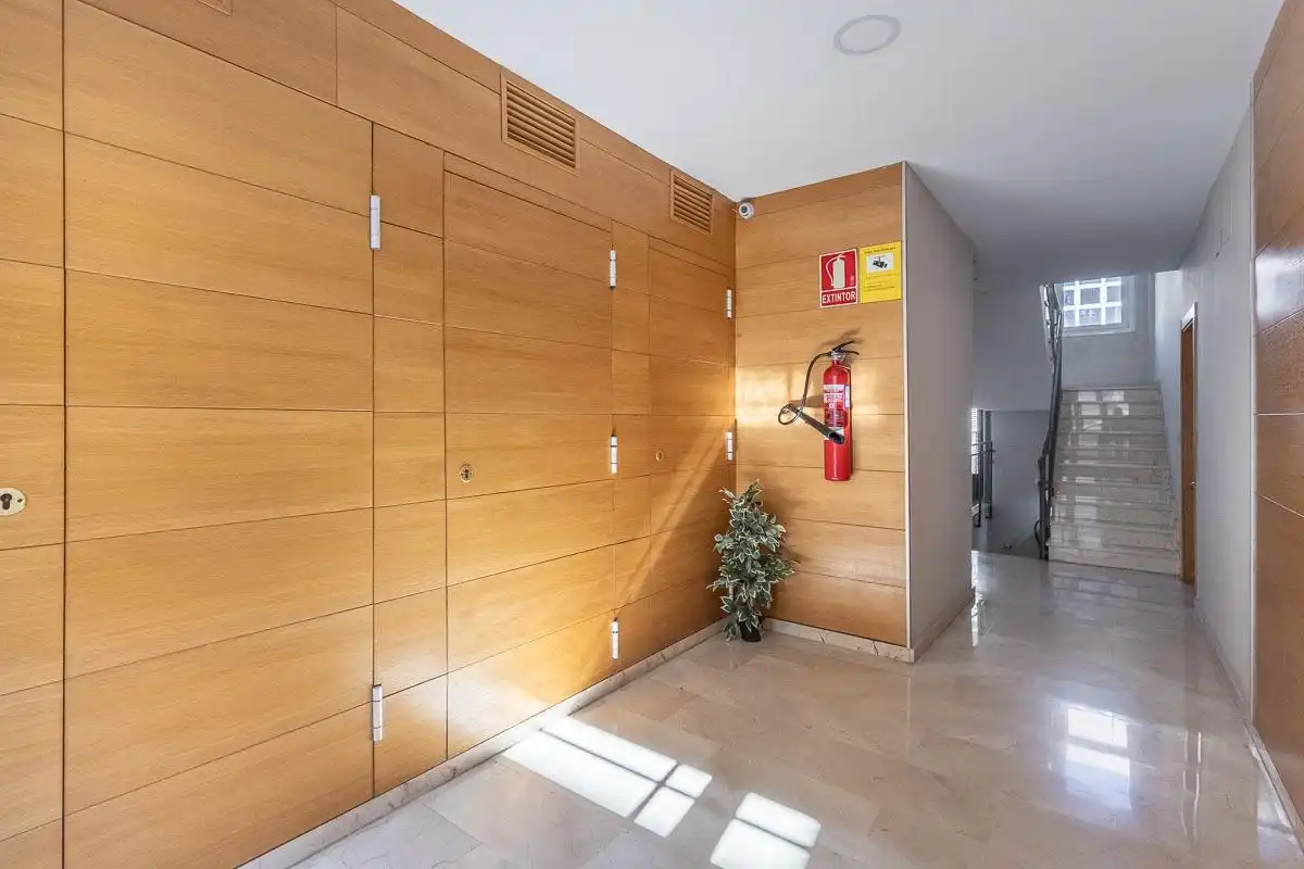 Dachboden zur Miete in Churriana de la Vega mit Klimaanlage, Heizung und Balkon