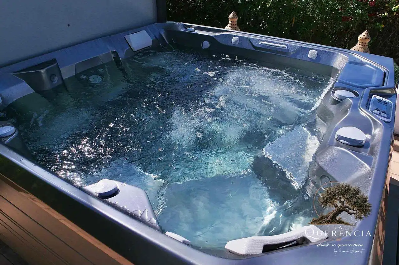 Piscina de Casa o chalet de alquiler en Benahavís con Aire acondicionado, Jardín privado y Terraza