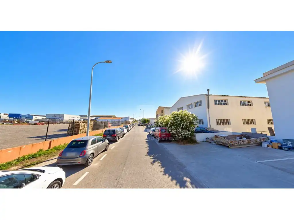 Exterior view of Industrial buildings for sale in Maó ciutat