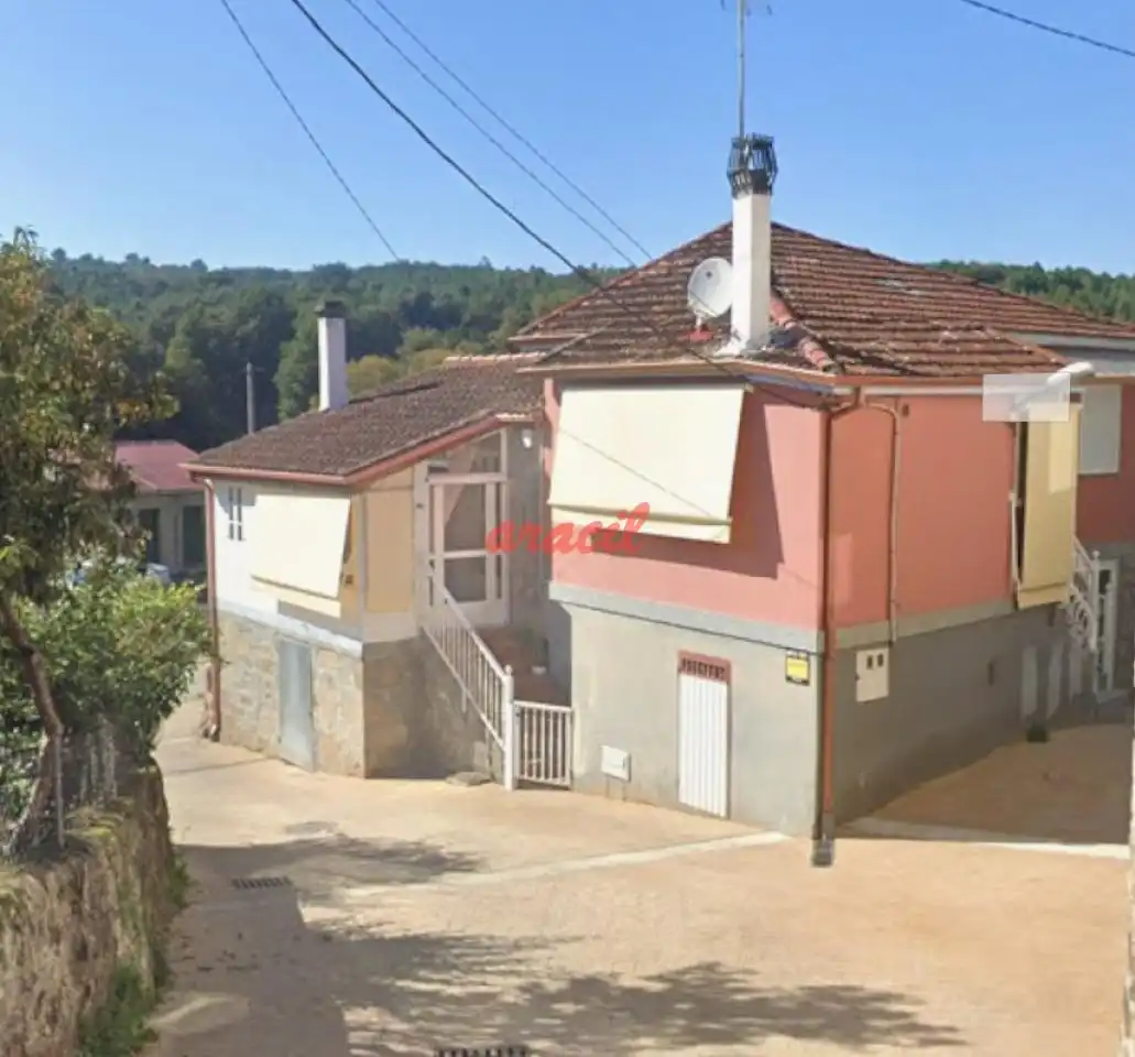 Vista exterior de Casa o chalet en venta en Coles con Calefacción, Jardín privado y Trastero