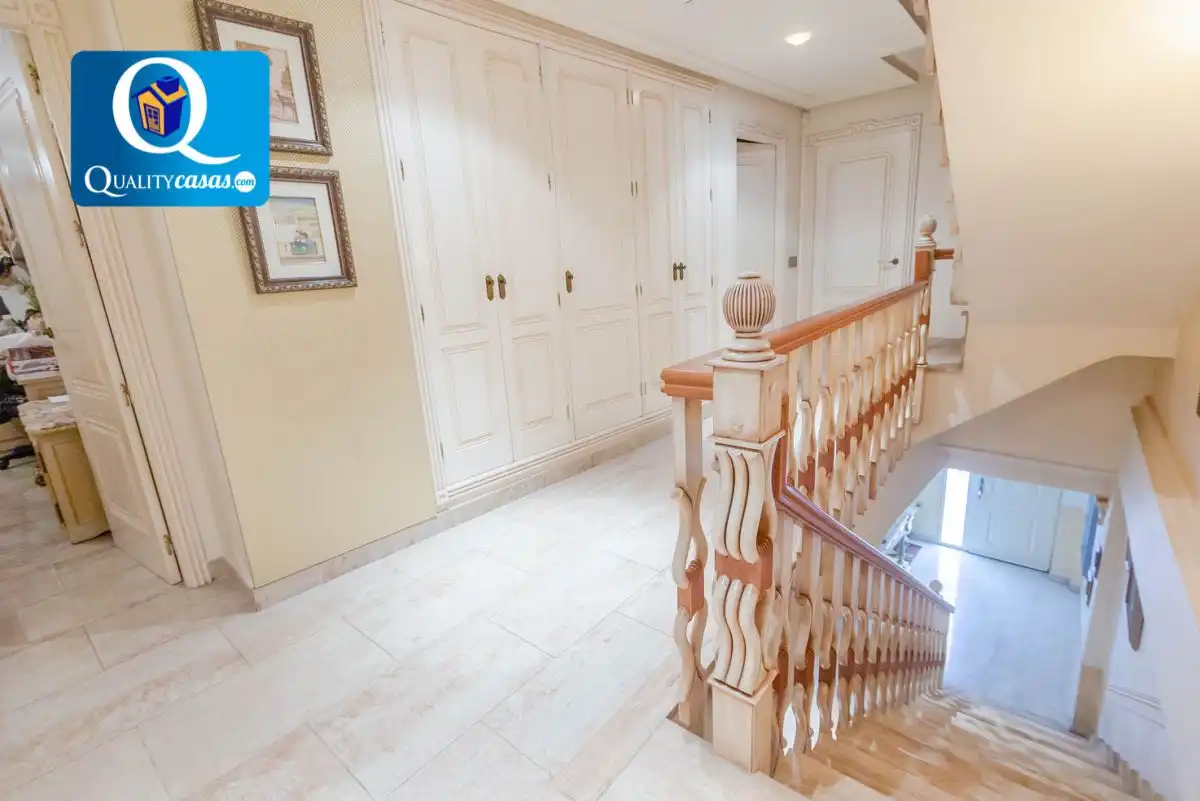 Casa adosada en venta en Crevillent con Aire acondicionado, Terraza y Trastero