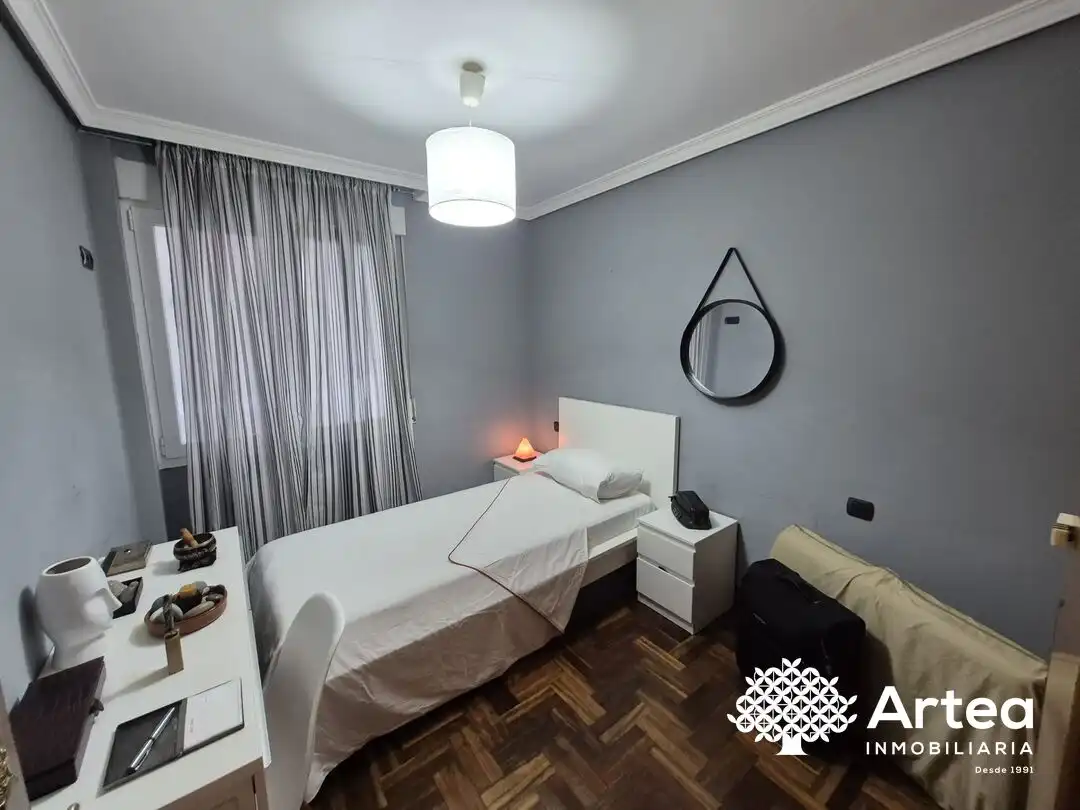 Habitación de Piso en venta en Bilbao  con Calefacción