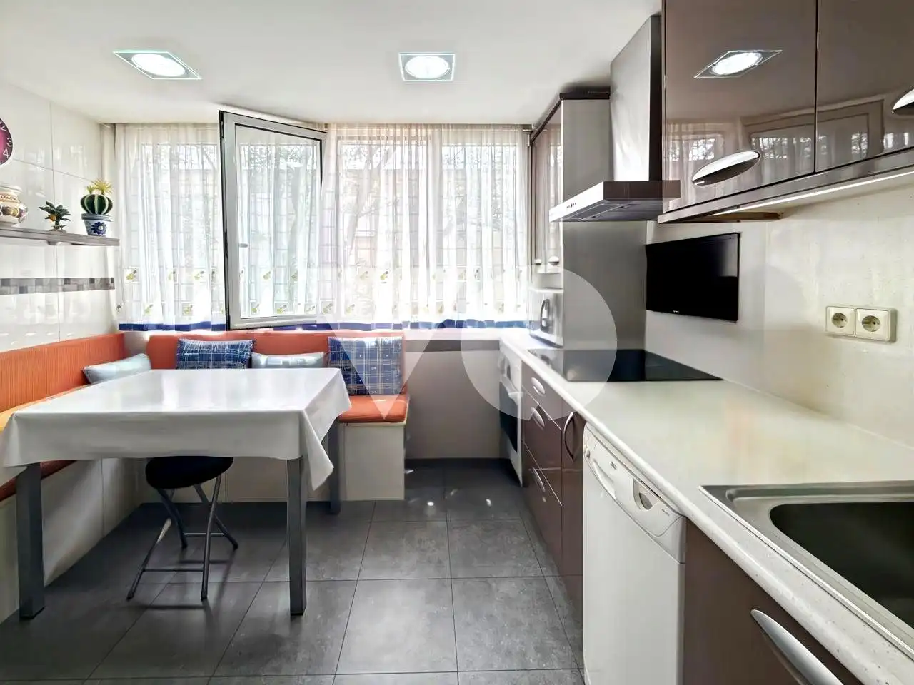 Kitchen of Flat for sale in Madrid  with Air Conditioner, Heating and Terrace