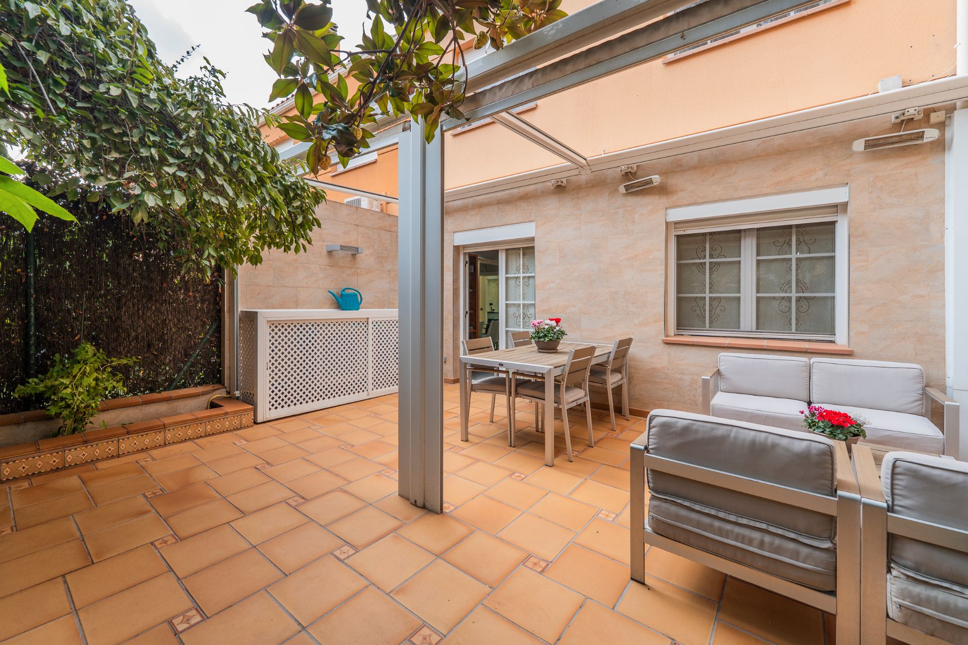 Terrassa de Casa adosada en venda en Algete amb Aire condicionat, Calefacció i Jardí privat