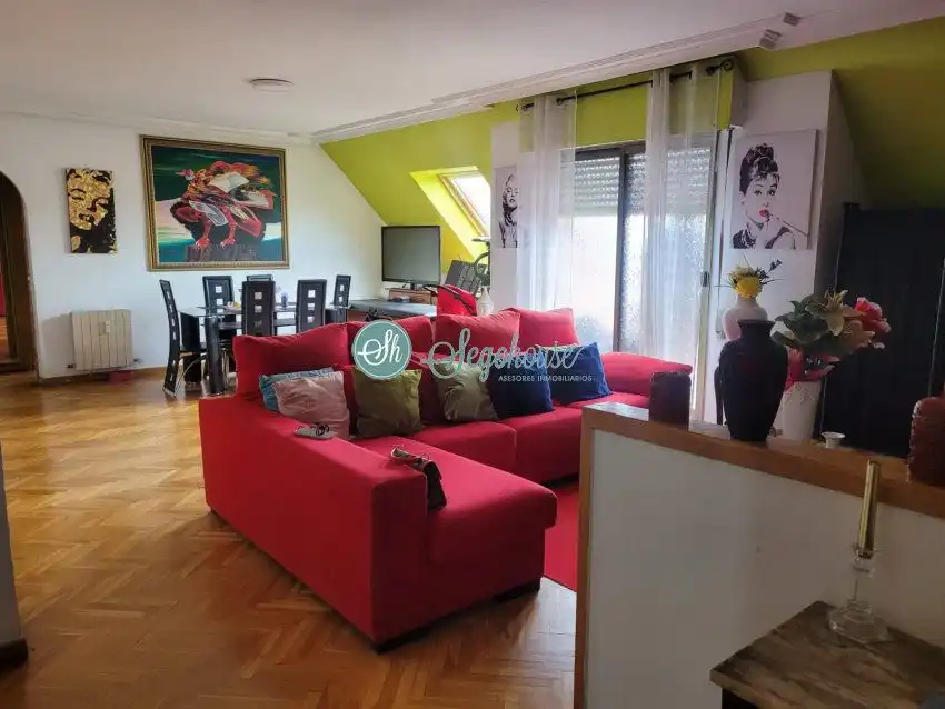 Wohnzimmer von Wohnung zum Verkauf in Segovia mit Heizung