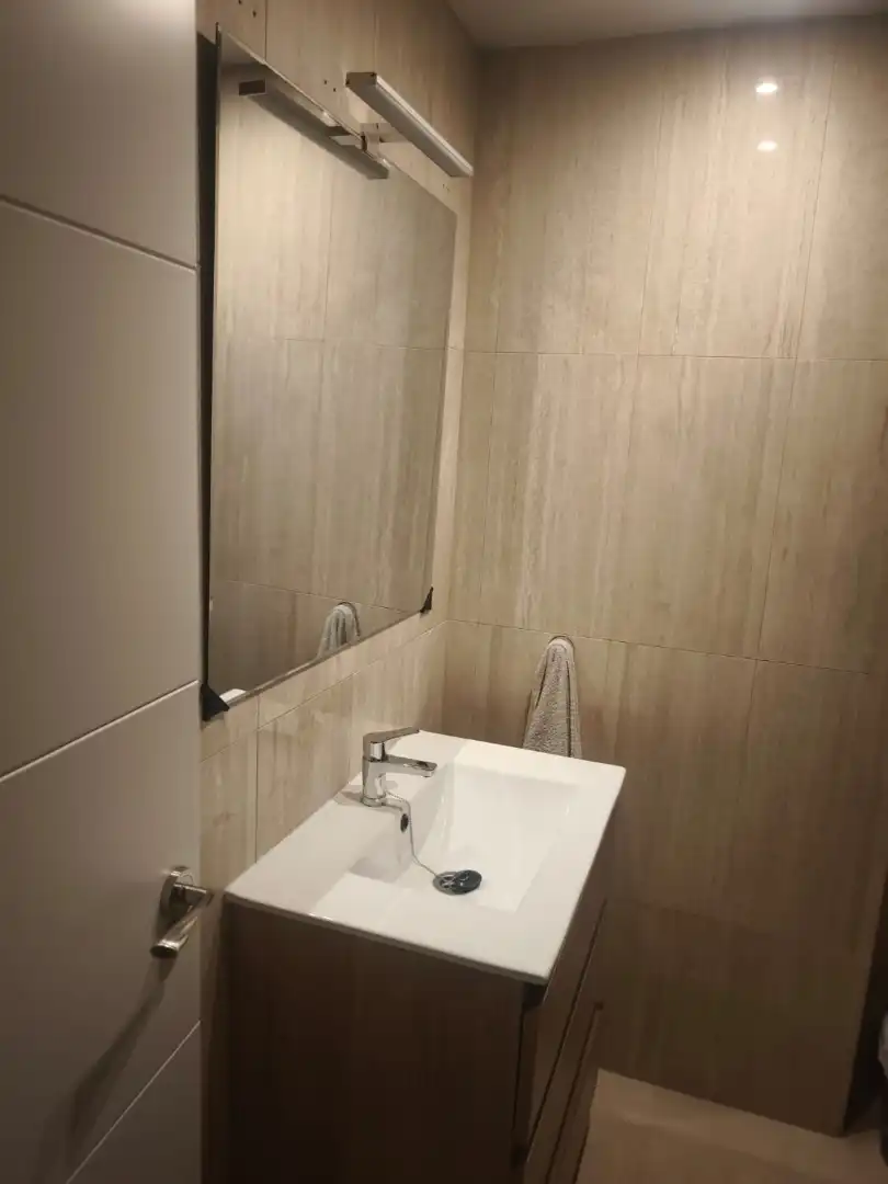 Baño de Piso en venta en Melilla con Aire acondicionado, Terraza y Trastero