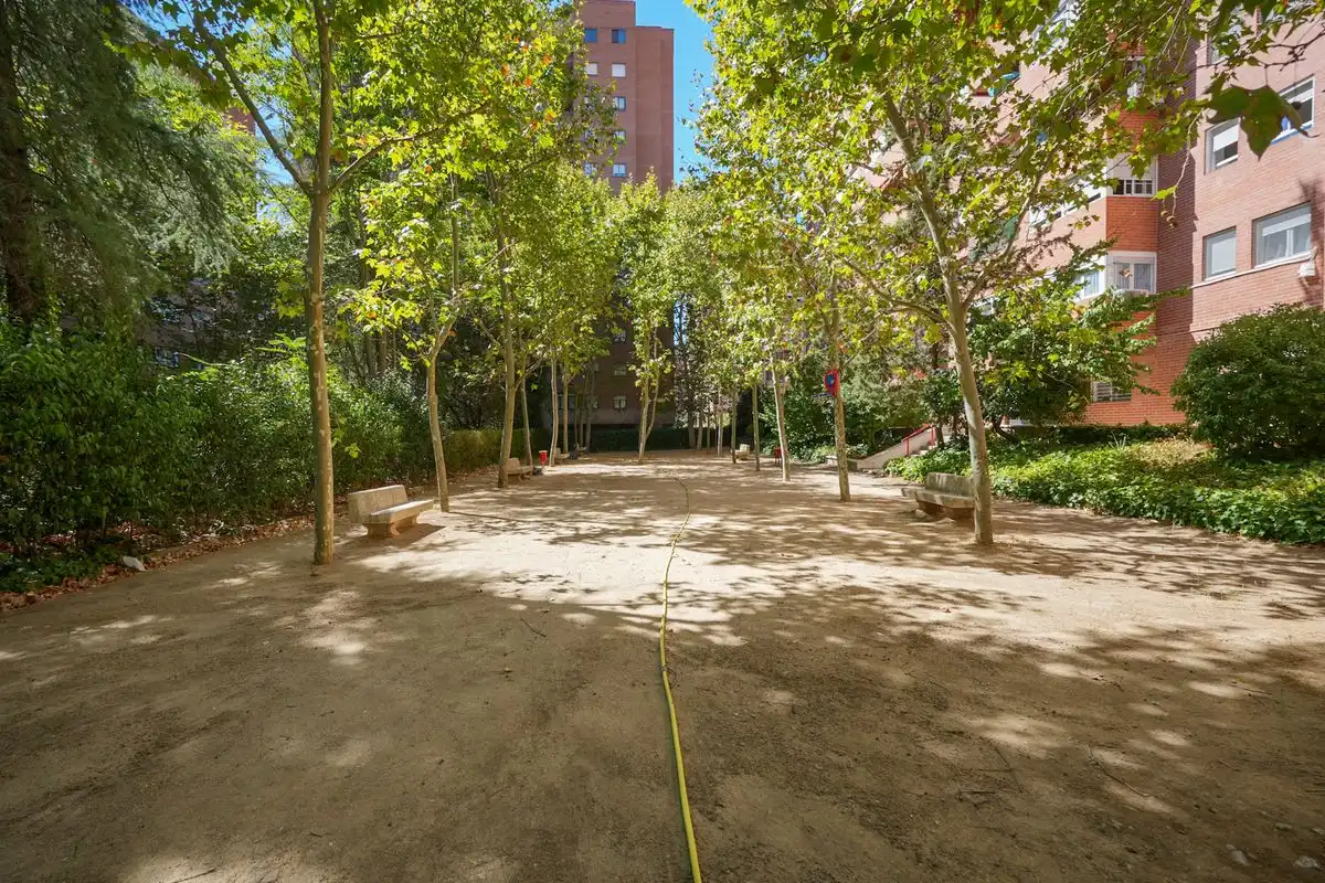 Flat with terrace for sale in Calle de Fermín Caballero, imagen 29