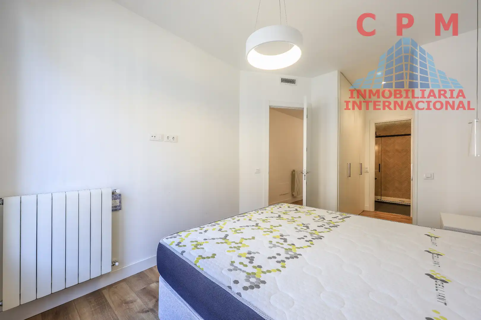 Bedroom of Flat for rent in Madrid  with Air Conditioner, Heating and Parquet flooring