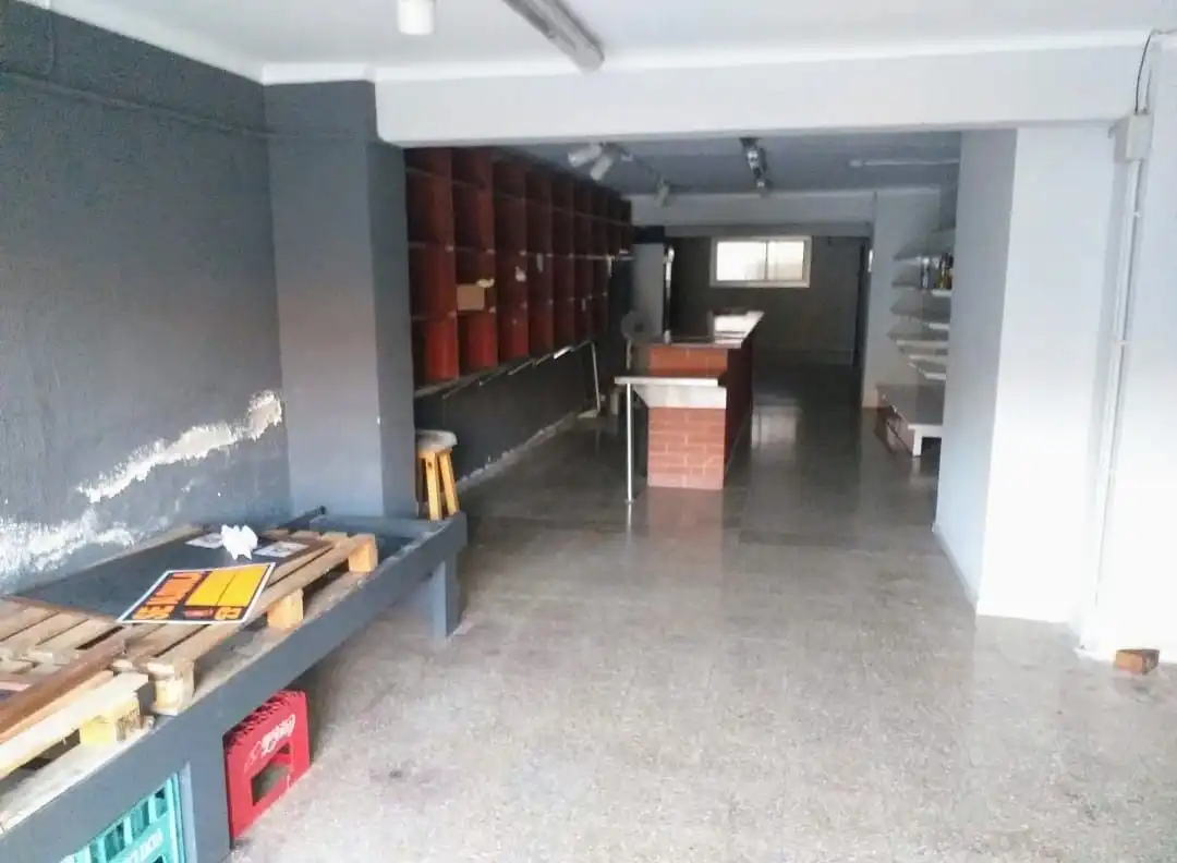 Local en venta en Sant Feliu de Llobregat