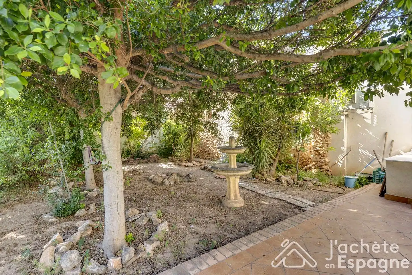 Jardí de Casa o xalet en venda en Alcàsser amb Jardí privat, Moblat i Balcó