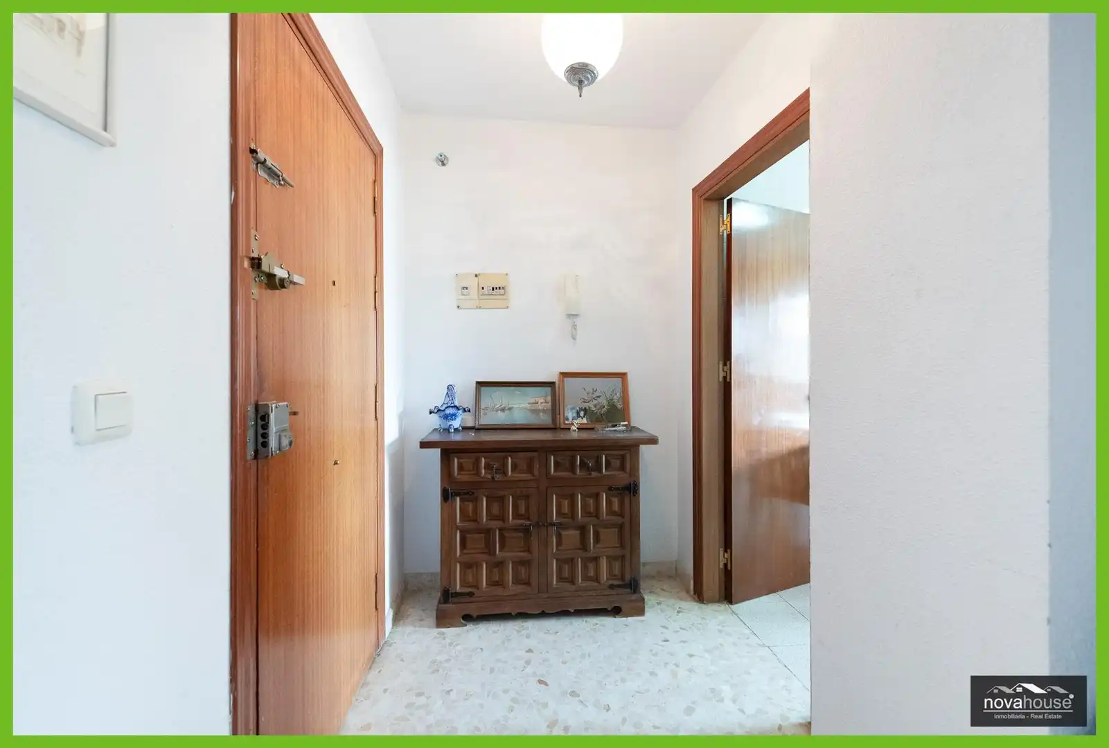Wohnung zum Verkauf in Rincón de la Victoria mit Terrasse, Abstellraum und Balkon