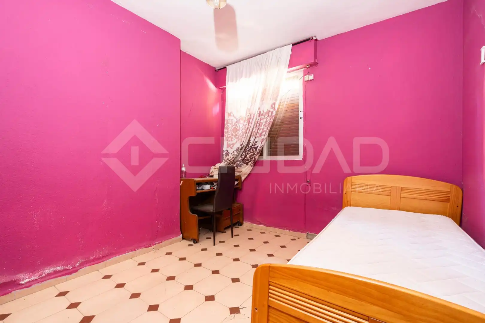 Bedroom of Flat for sale in Nervión