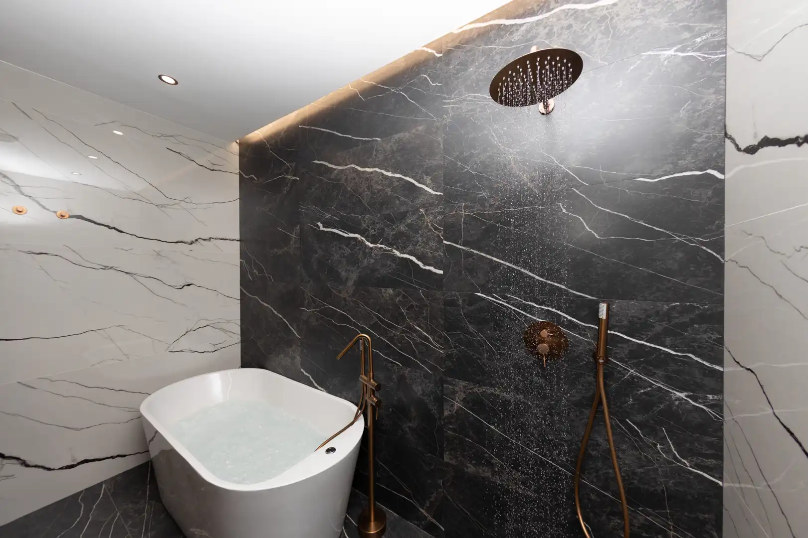 Baño de Piso en venta en Barcelona con Aire acondicionado, Calefacción y Terraza