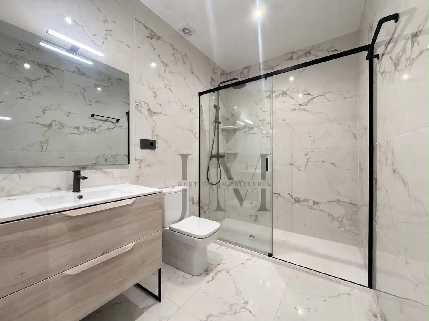 Badezimmer von Erdgeschoss zum Verkauf in Llevant