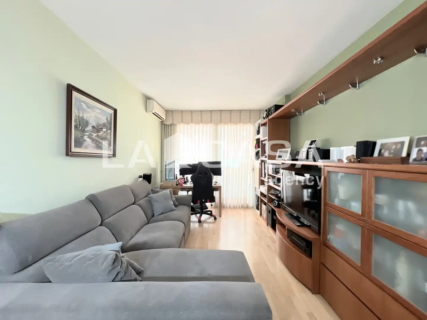 Wohnzimmer von Wohnung zum Verkauf in Badalona mit Heizung, Abstellraum und Balkon