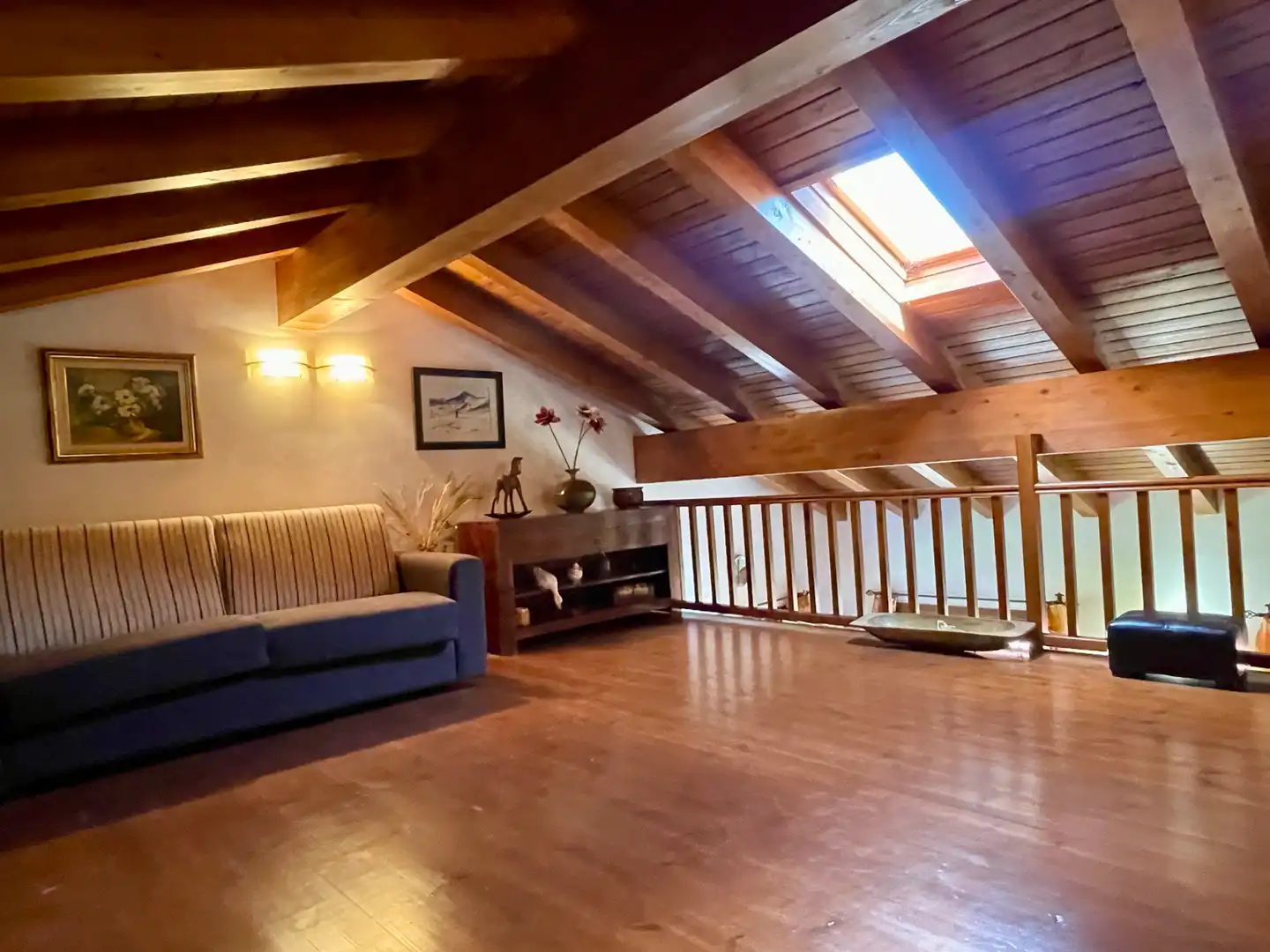Living room of Duplexes for sale in Setcases  with Heating, Parquet flooring and Furnished