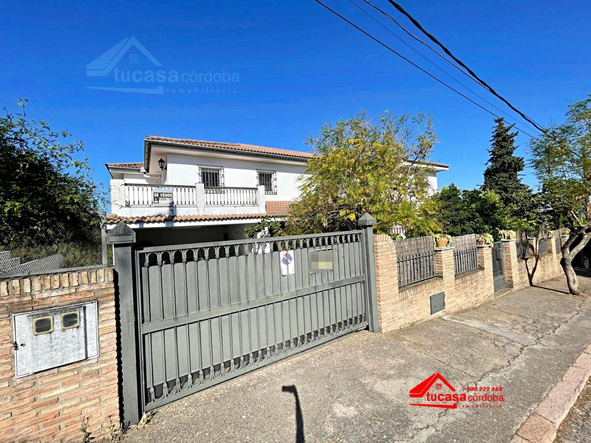 Exterior view of House or chalet for sale in  Córdoba Capital  with Air Conditioner, Private garden and Terrace