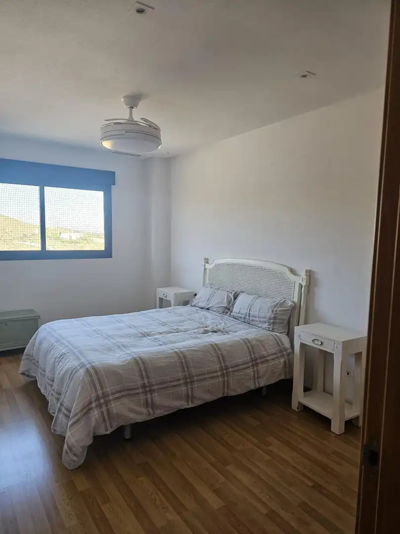 Flat for sale in Calle HOLANDA, Crevillent