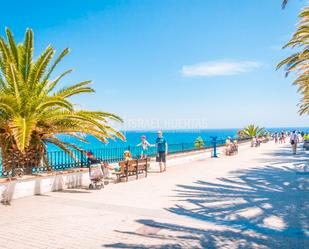 Vista exterior de Pis en venda en Nerja amb Balcó