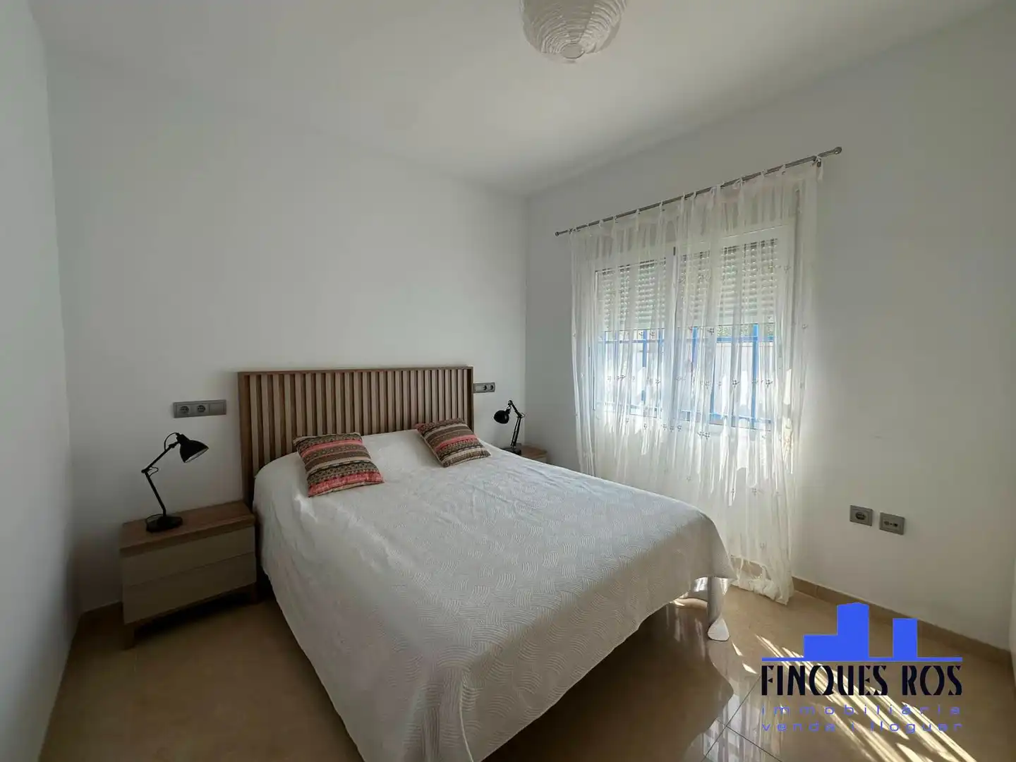Habitación de Casa o chalet en venta en Vinaròs con Aire acondicionado, Calefacción y Jardín privado