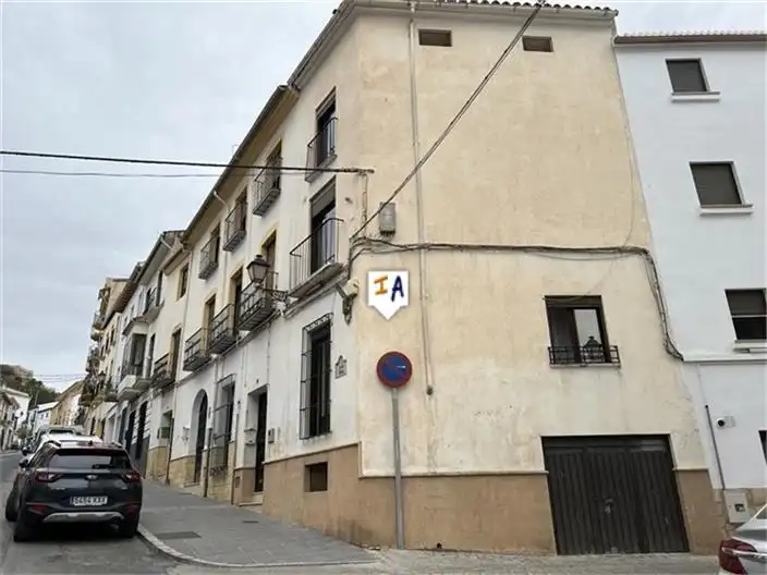 Adossat en venda a Alcalá la Real