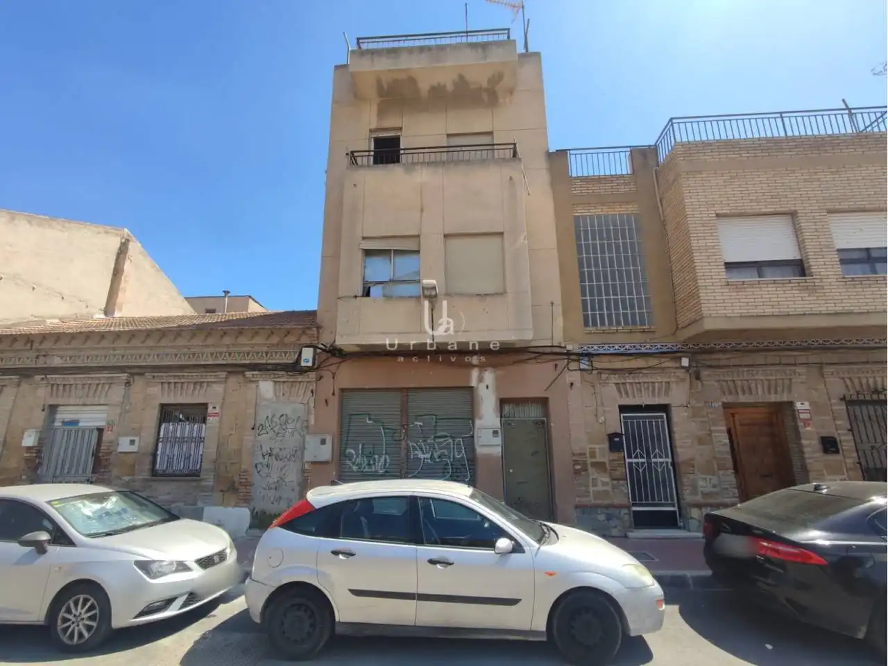 Vista exterior de Edificio en venta en Murcia