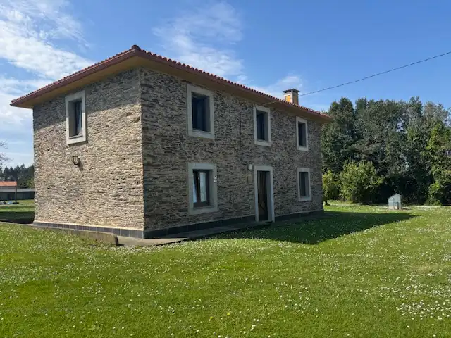Vista exterior de Casa o xalet de lloguer en Valdoviño amb Moblat, Forn i Rentadora
