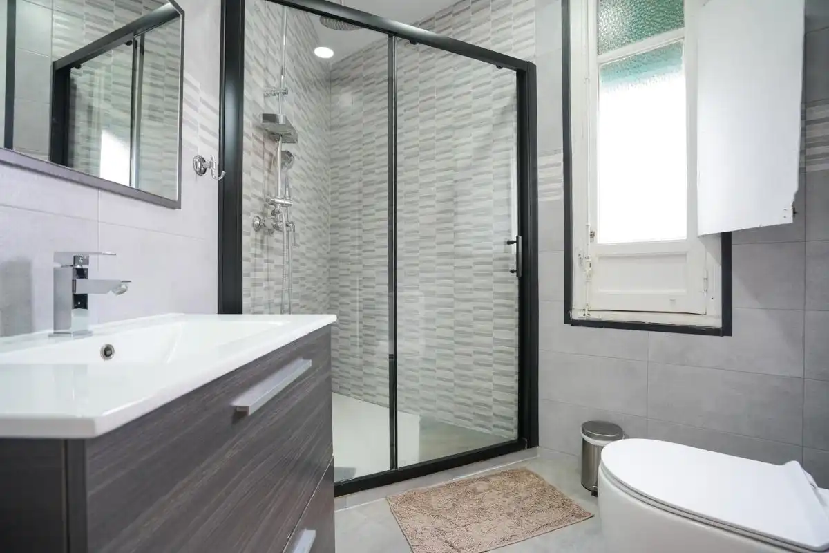 Baño de Piso en venta en Madrid con Aire acondicionado y Calefacción