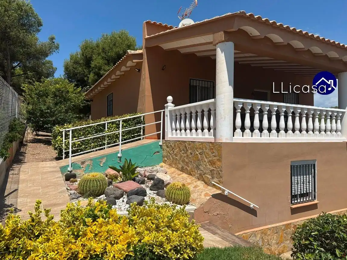 Xalet amb piscina en venda a Casinos, imagen 2