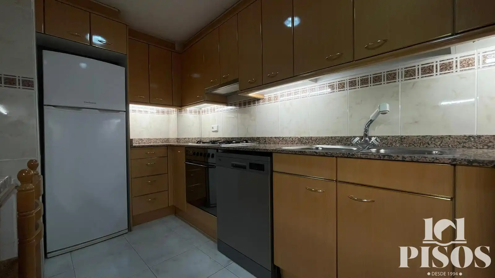 Cocina de Piso de alquiler en Sant Cugat del Vallès con Calefacción, Parquet y Terraza