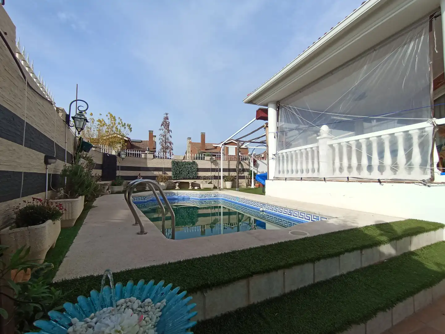 Swimming pool of Houses for sale in Meco