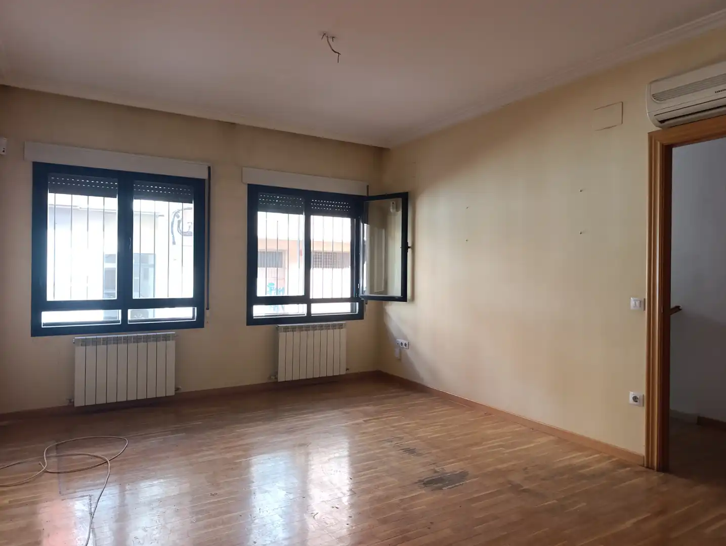 Living room of Duplexes for sale in Ciudad Real  with Air Conditioner, Heating and Terrace