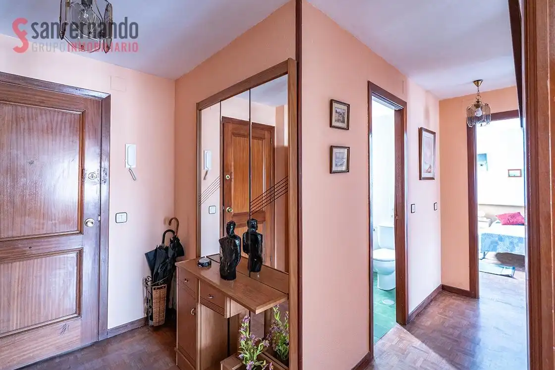 Piso en venta en Santander con Calefacción y Trastero