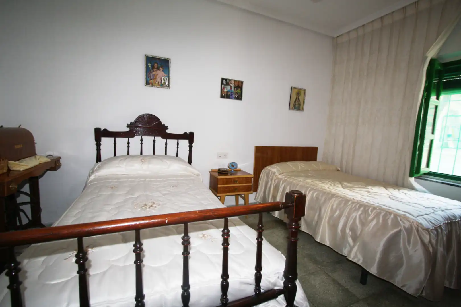 Habitación de Casa o chalet en venta en Albacete con Calefacción, Jardín privado y Terraza