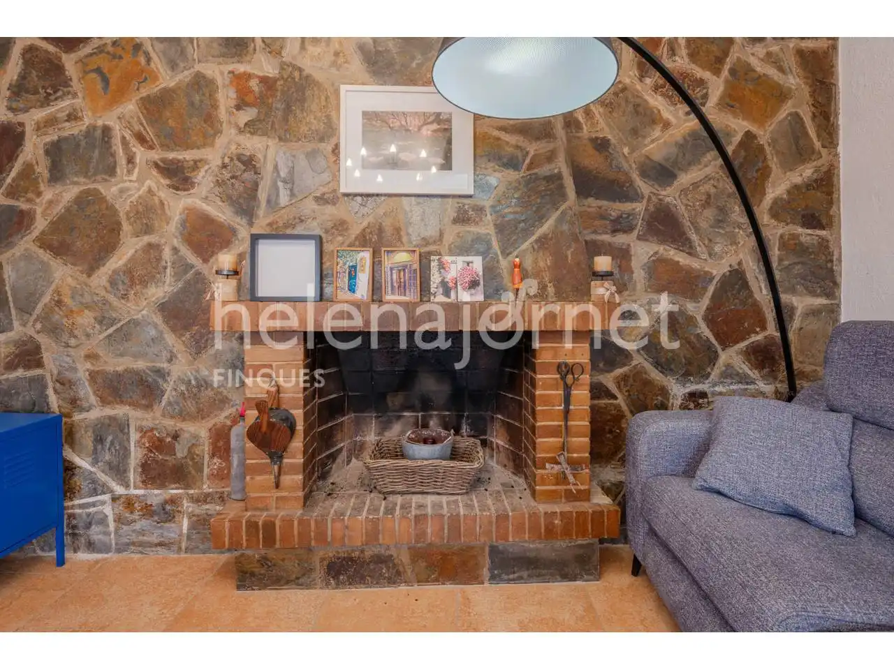 Sala de estar de Casa o chalet en venta en Tossa de Mar con Aire acondicionado, Calefacción y Jardín privado