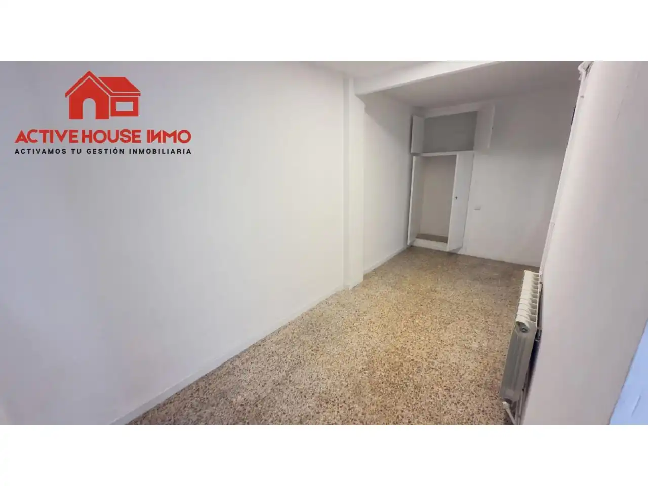 Wohnung zum Verkauf in La Ràpita mit Klimaanlage, Heizung und Terrasse