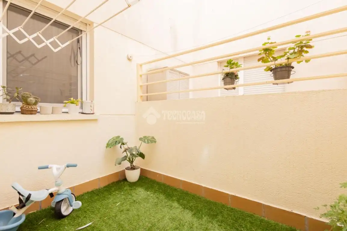 Terraza de Piso en venta en Castellanos de Moriscos con Calefacción, Terraza y Trastero