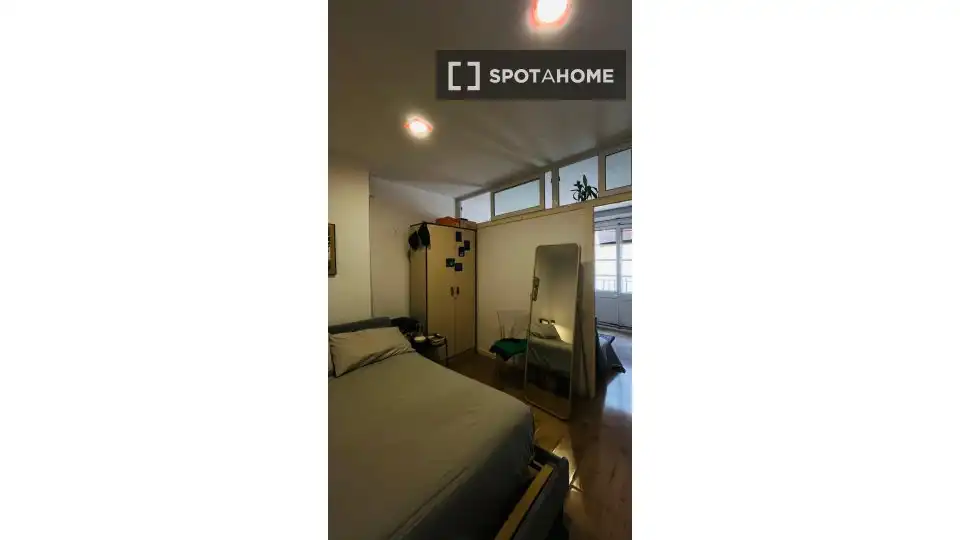 Habitación de Piso de alquiler en Barcelona con Aire acondicionado, Calefacción y Amueblado