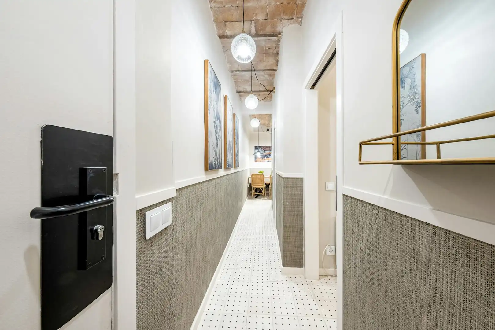 Wohnung zur Miete in Barcelona mit Klimaanlage, Heizung und Möbliert