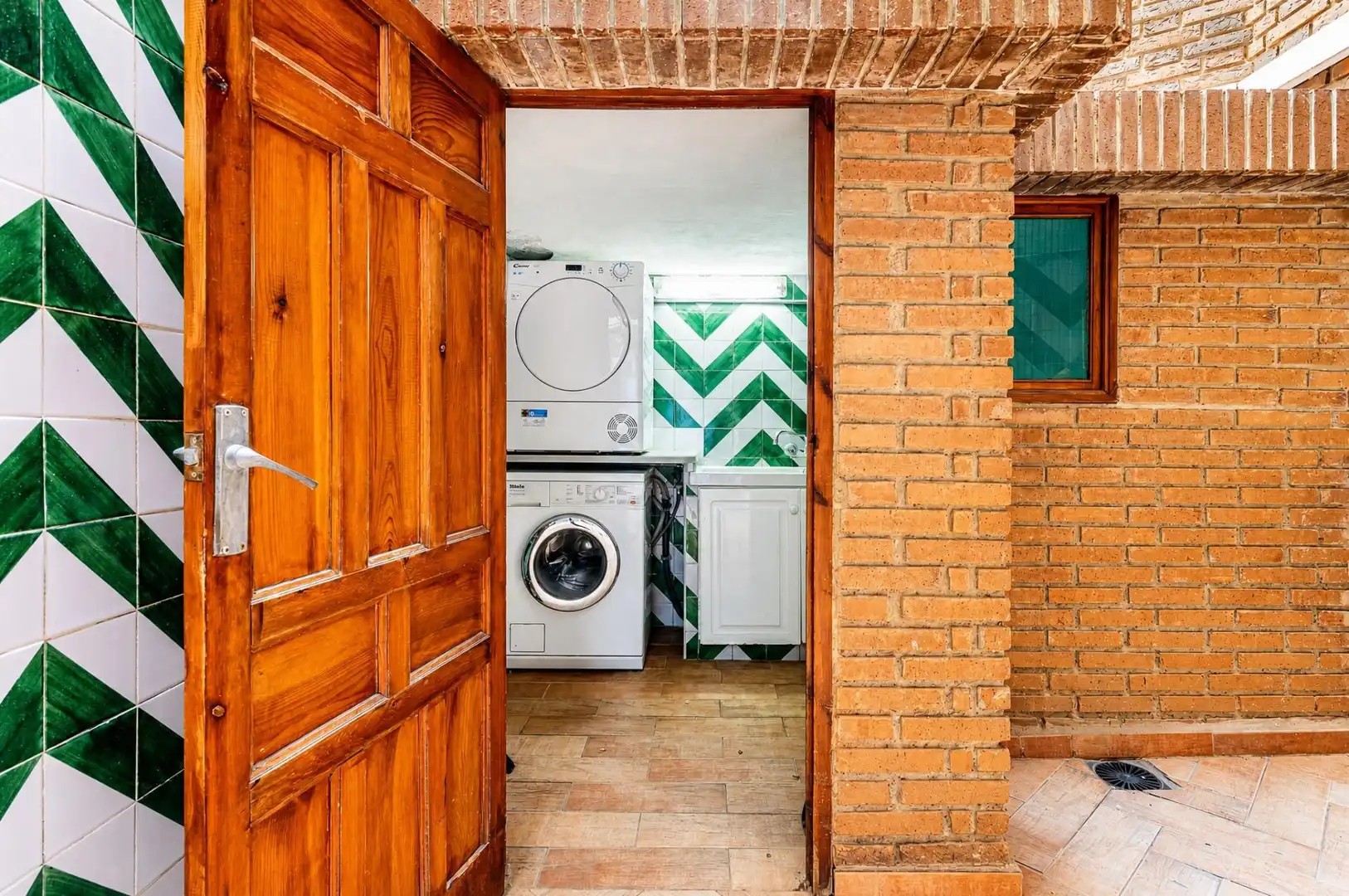 Cocina de Piso de alquiler en Valencia con Aire acondicionado, Calefacción y Terraza