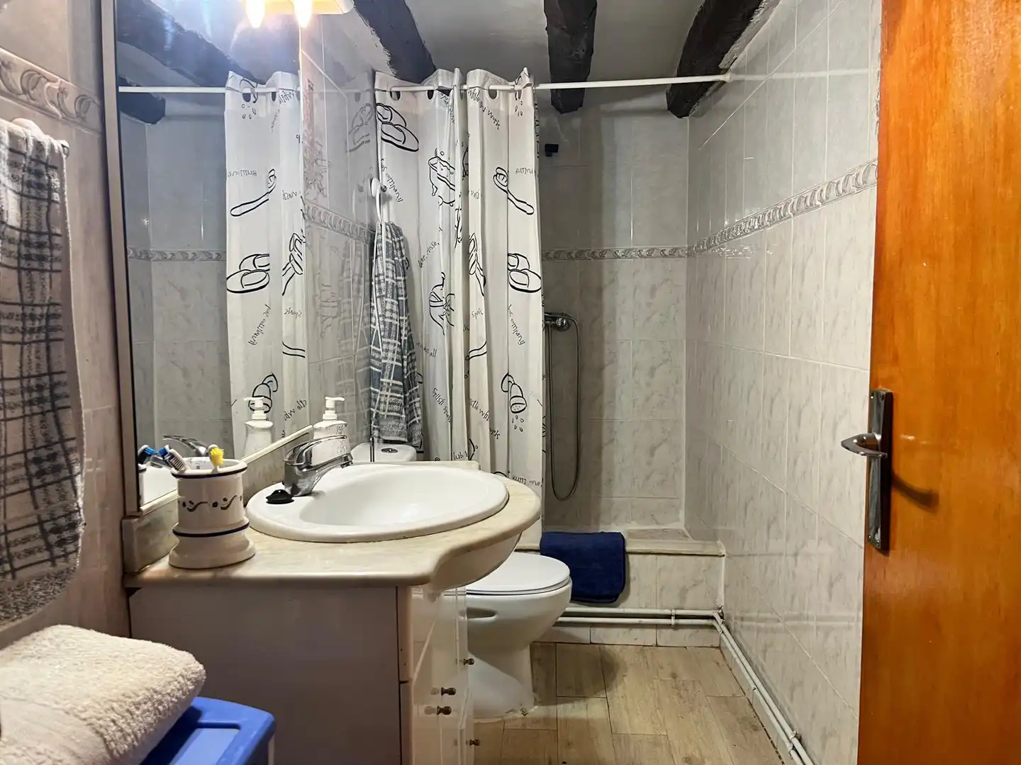 Bany de Casa o xalet en venda en Hoz y Costean amb Calefacció, Terrassa i Traster