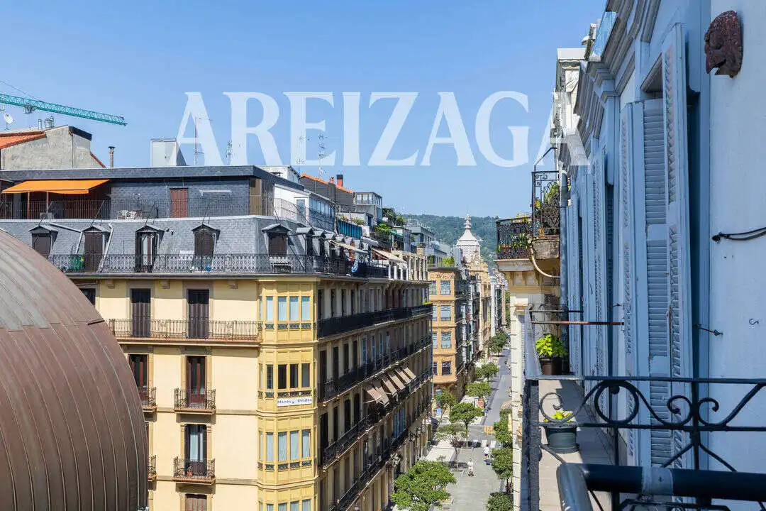 Piso con terraza en venta en Calle Arrasate, imagen 30