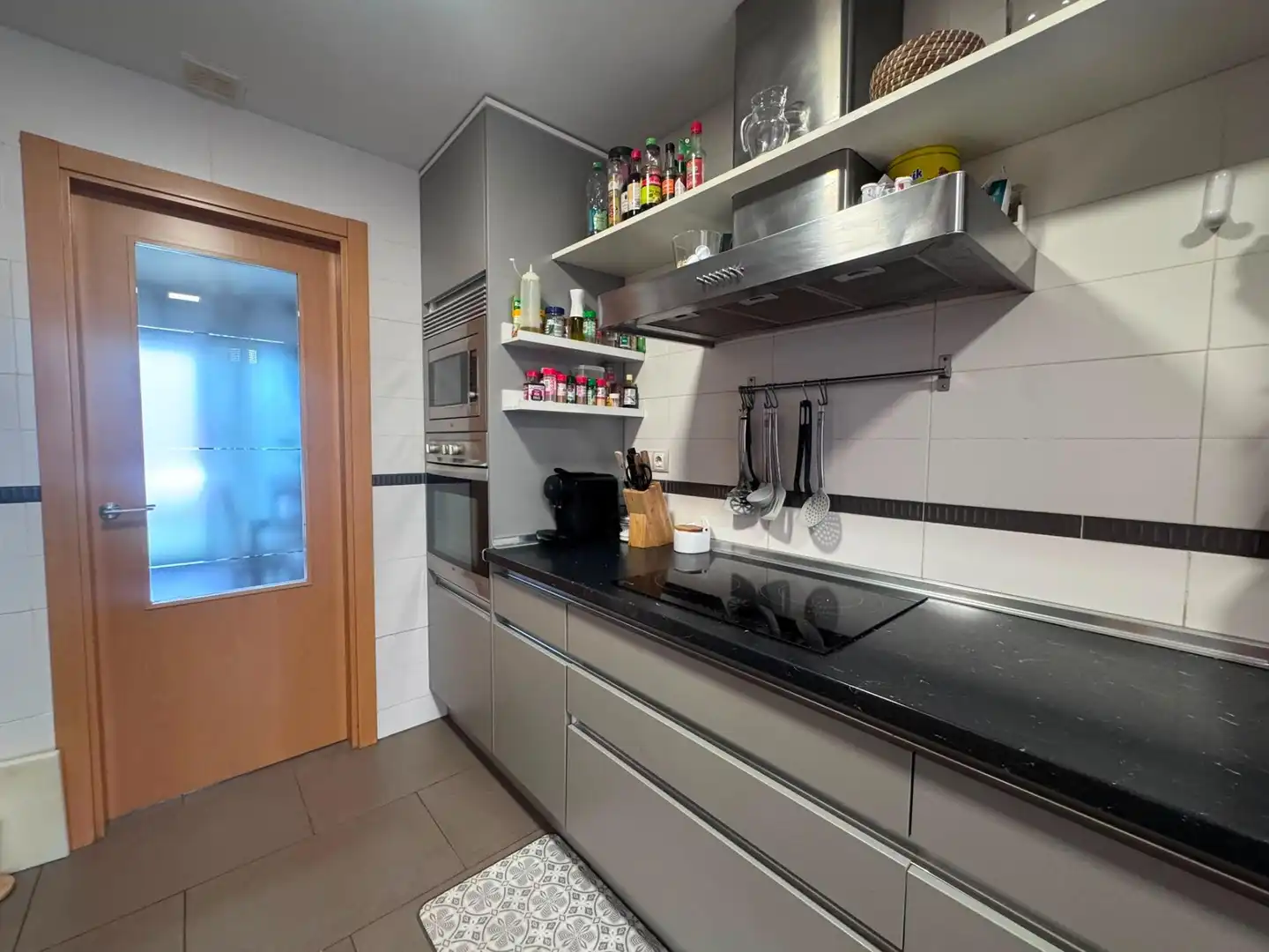 Cocina de Casa adosada en venta en Yebes con Calefacción, Balcón y Piscina comunitaria