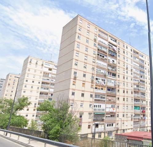Piso en Venta en Plaza Pinazo en San Cristóbal
