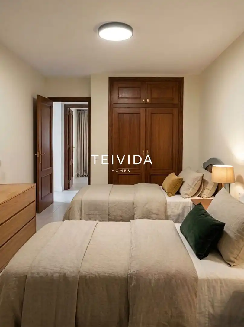 Bedroom of Flat for rent in Casco Urbano