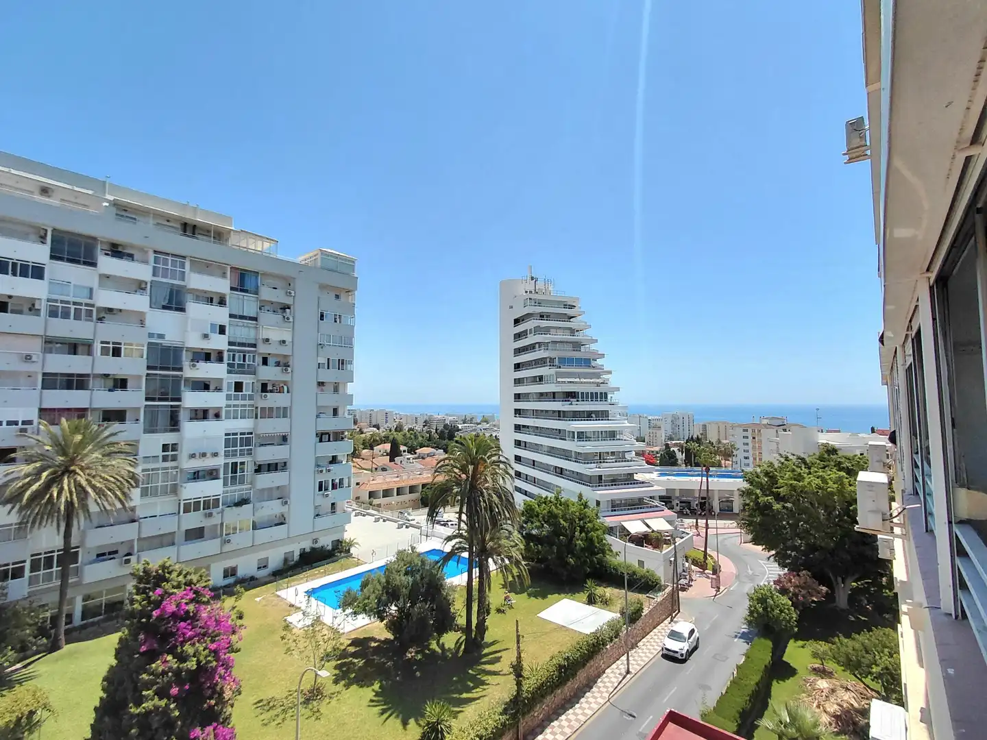Exterior view of Flat for sale in Benalmádena  with Air Conditioner and Community pool